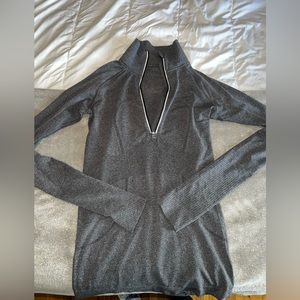 Lululemon long sleeve quarter zip.